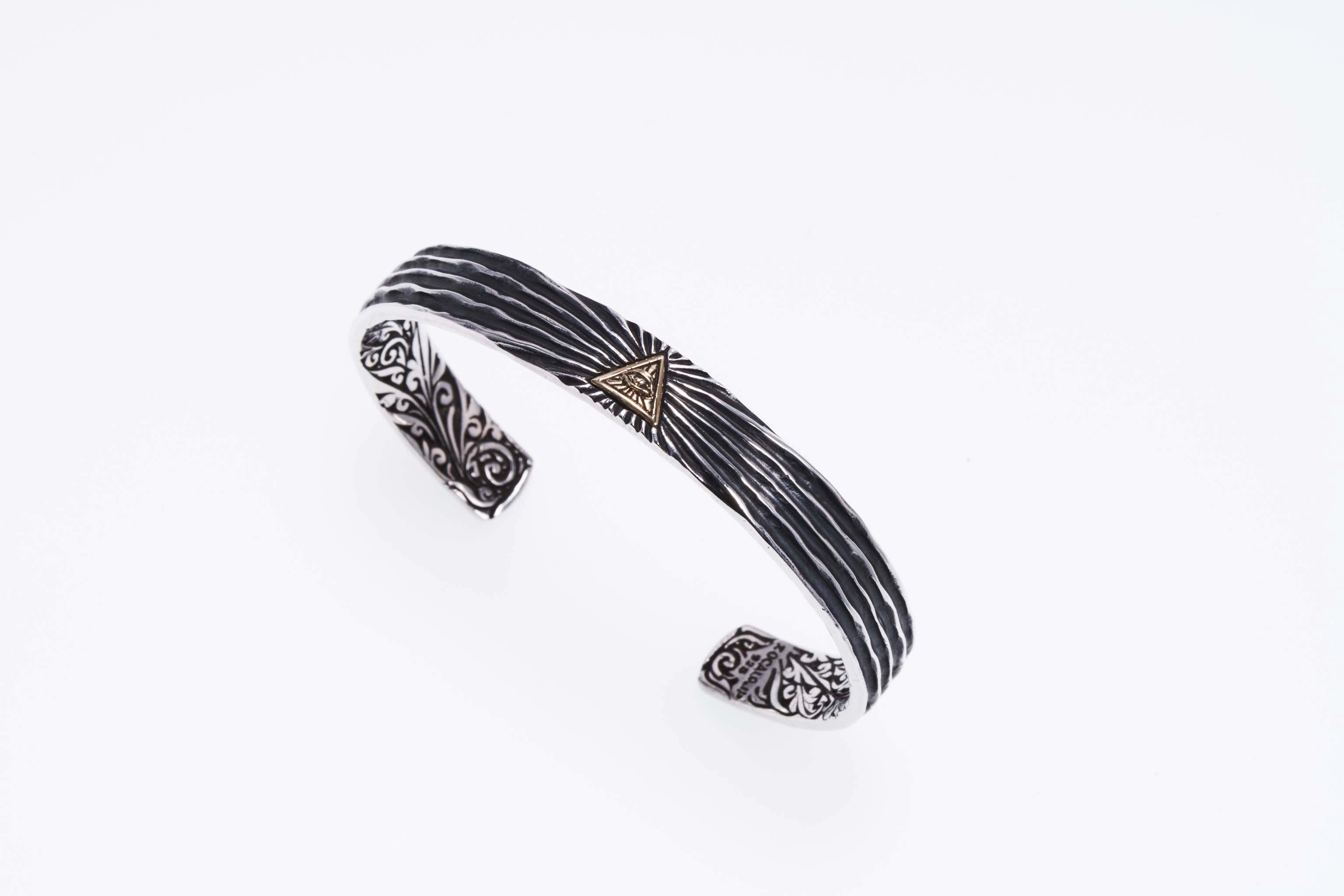Eye of Providence Bangle – ZOCALO JAPAN OFFICIAL WEB SITE