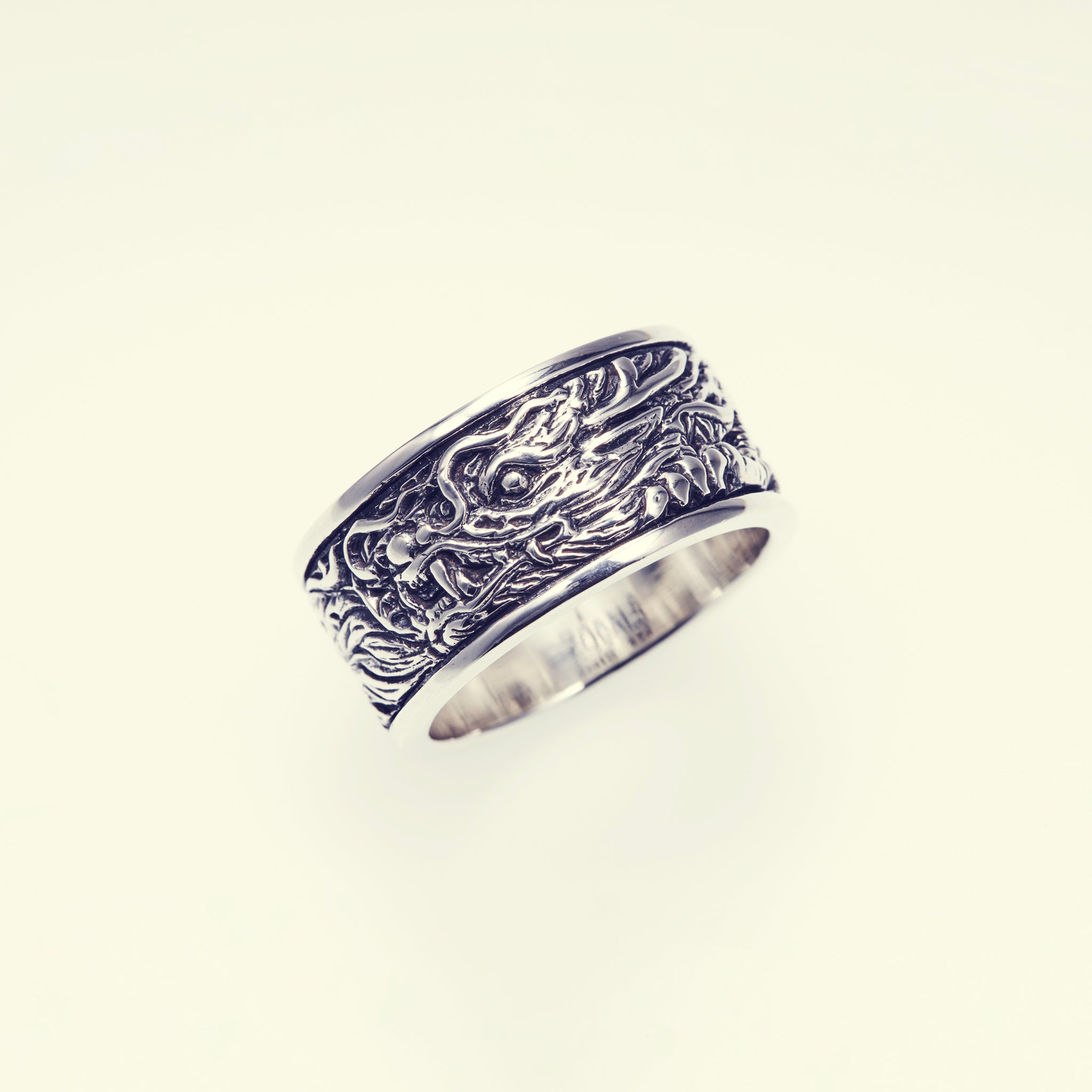 Dragon Ring｜ドラゴン・リング – ZOCALO JAPAN OFFICIAL WEB SITE