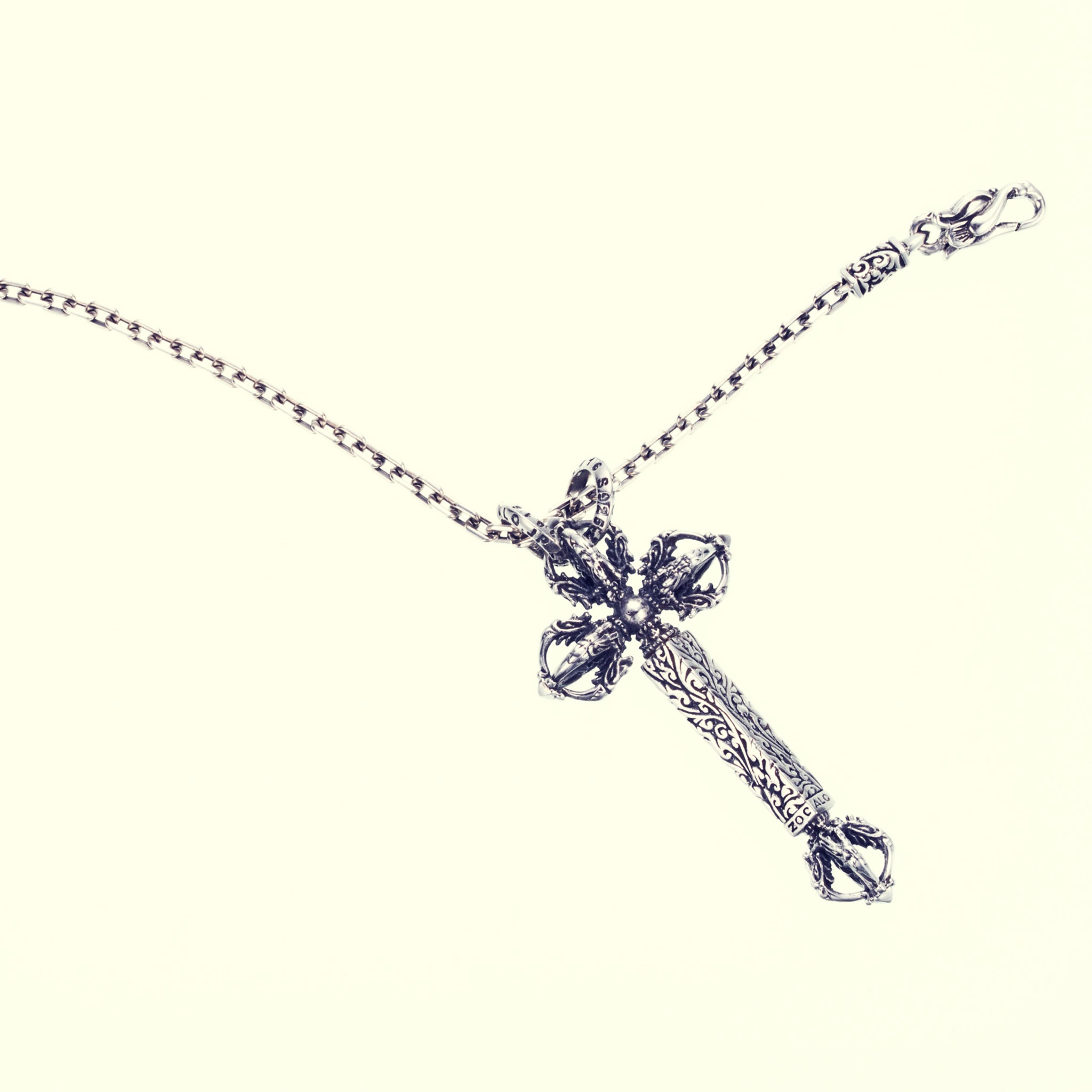 ZOCALO ソカロ｜Tibetan Dragon Dorje Cross (S) : Necklace Chain  Set｜チベタン・ドラゴン・ドージェ・クロス（S）：ネックレスチェーンセット – ZOCALO JAPAN OFFICIAL WEB SITE