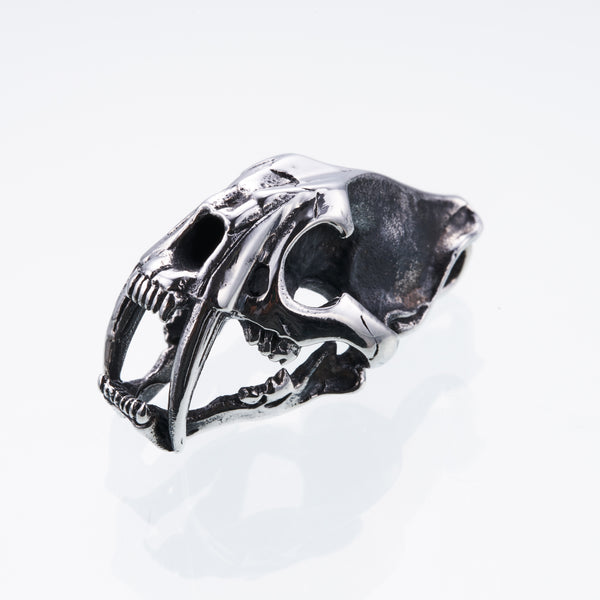 Saber-Toothed Tiger Pendant (S) – ZOCALO JAPAN OFFICIAL WEB