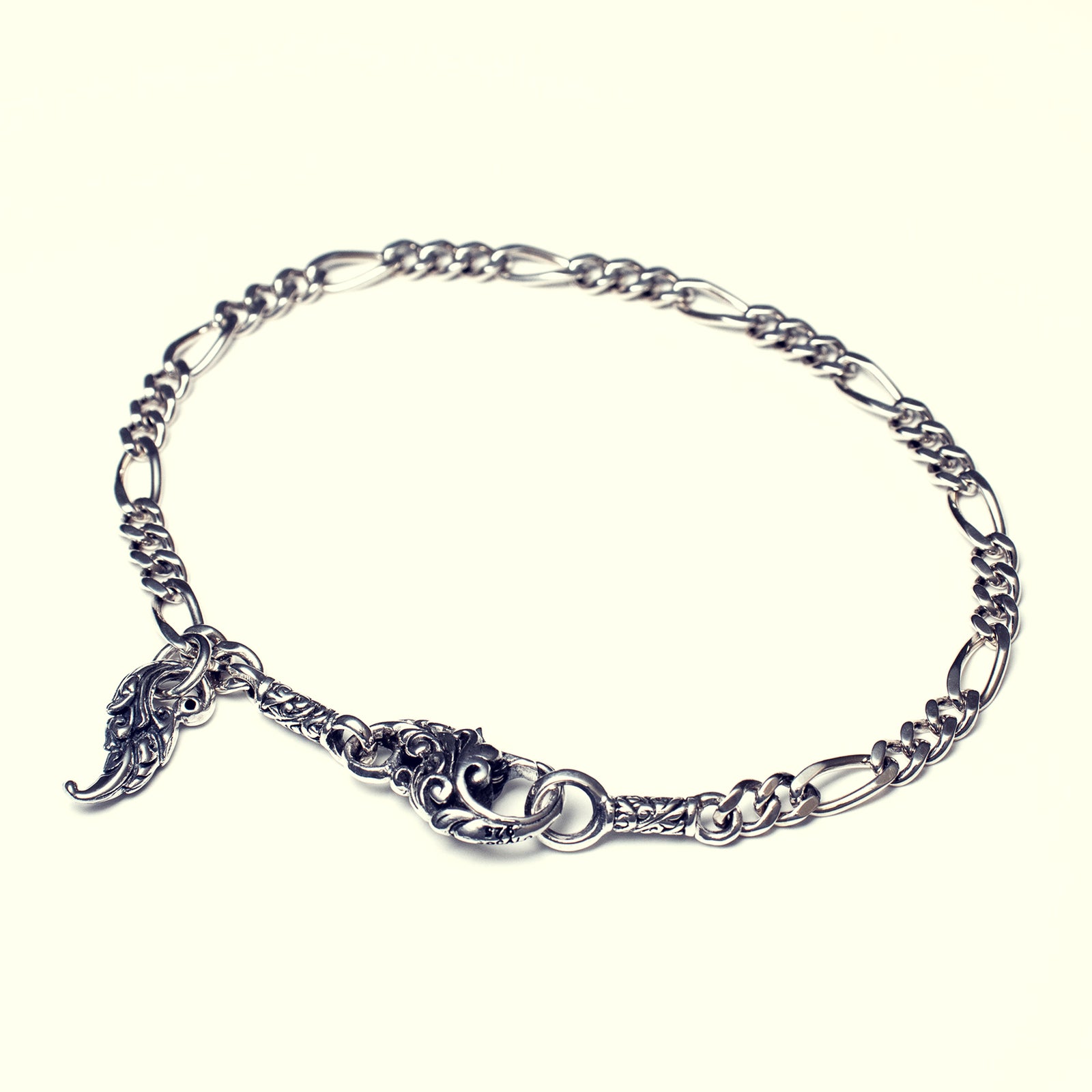 Charm Lock Bracelet: Ivy of Flame: Figaro – ZOCALO JAPAN OFFICIAL