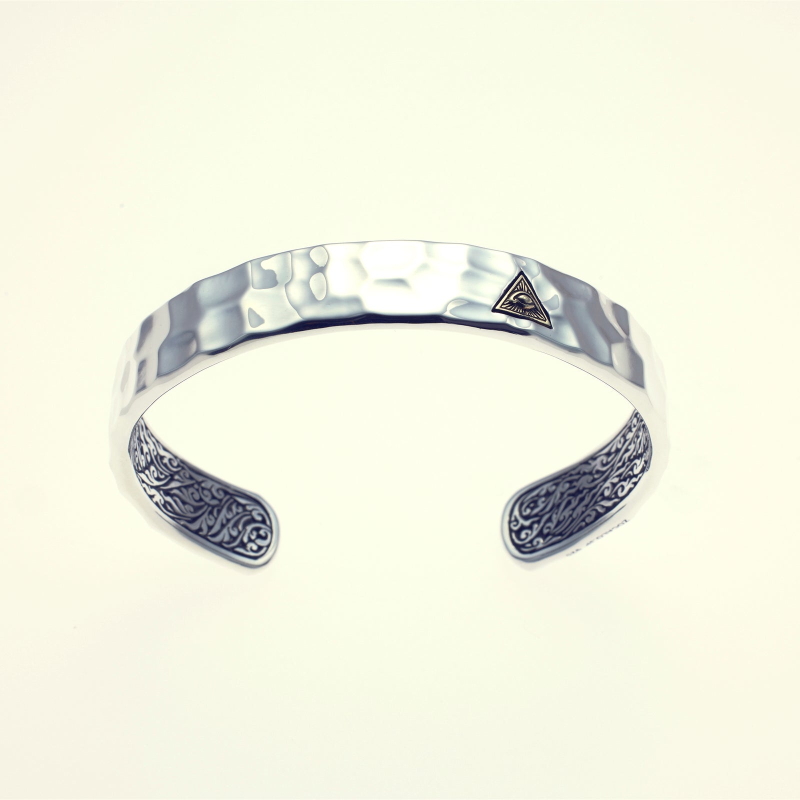 hmt_bangle_eys_y_1600x.jpg?v=