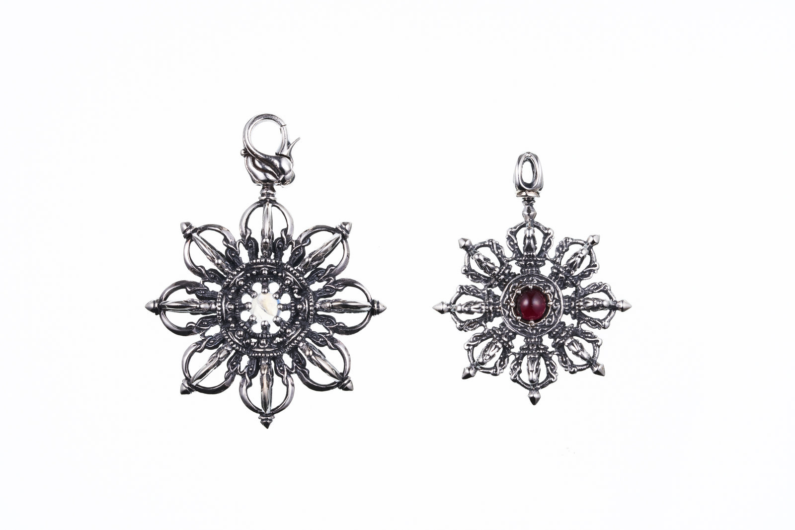 Wheel Dorje : (Rainbow Moonstone)｜ホイール・ドージェ・ペンダント