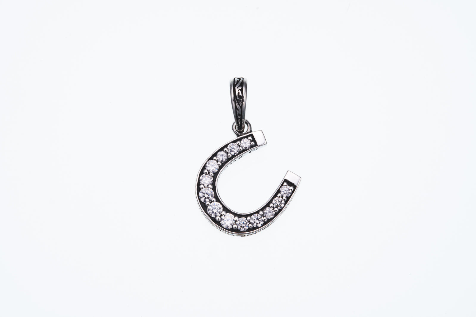 Horse Shoe Charm: (White CZ)｜Horseshoe Pendant: (White CZ