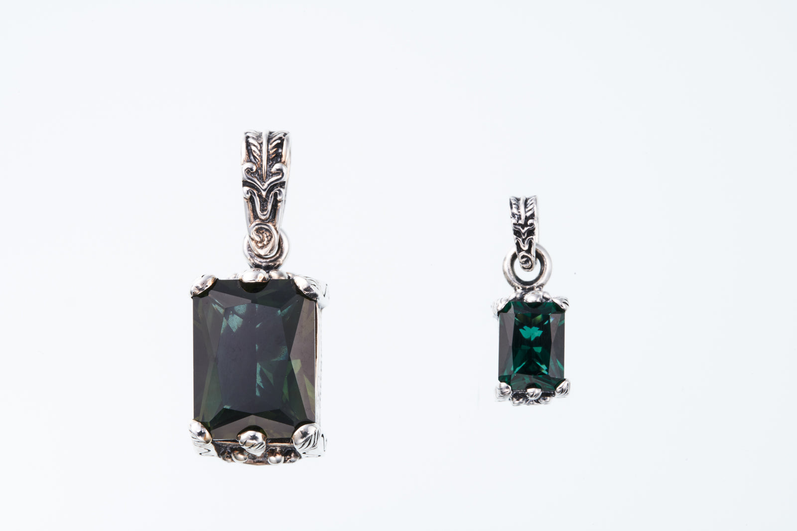 Wheel Dorje : (Green quartz)｜ホイール・ドージェ・ペンダント