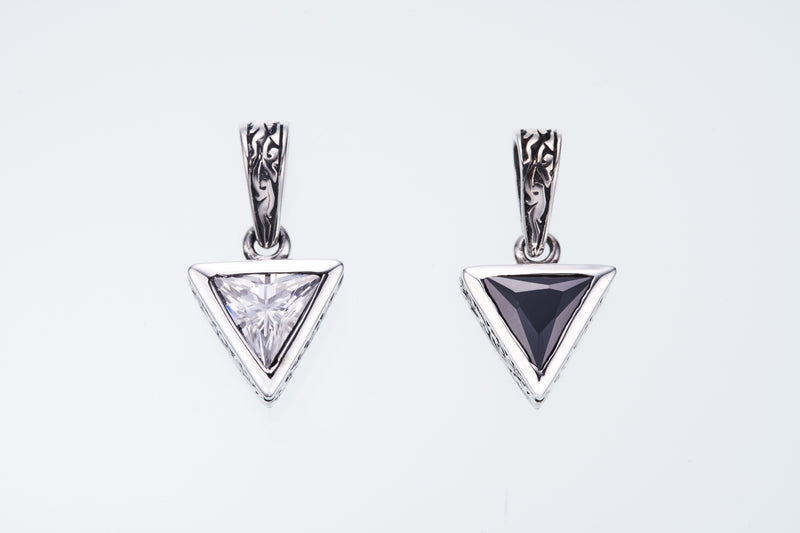 Jeweled Ivy Triangle Pendant : (Black CZ)-ZOCALO.JAPAN