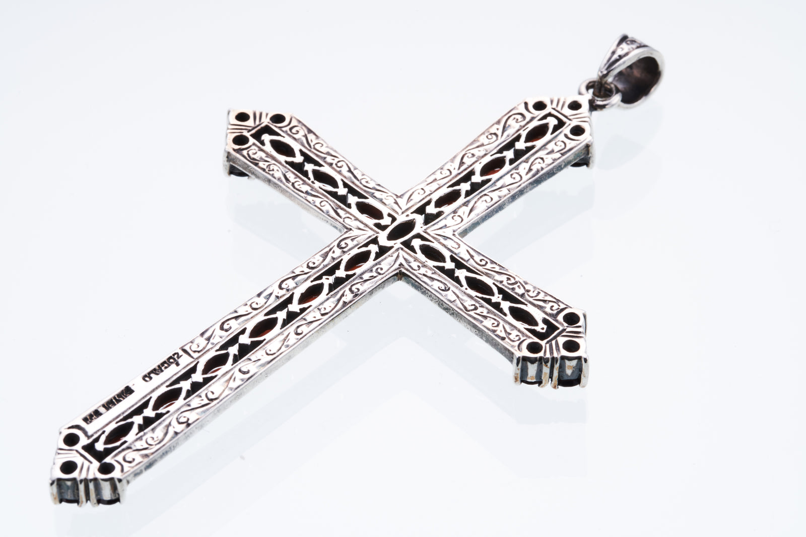◆感謝価格◆ZOCALO◆マーカサイトクロス・ペンダントトップ◆チェーンセット◆ Marcasite Cross Pendant : L (Garnet)｜マーカサイトクロス