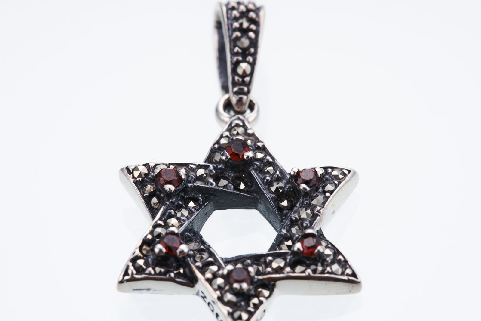 Jewish Star Pendant : (S) Garnet｜ジューイッシュ・スター・ペンダントトップ S（ガーネット ）｜ – ZOCALO  JAPAN OFFICIAL WEB SITE