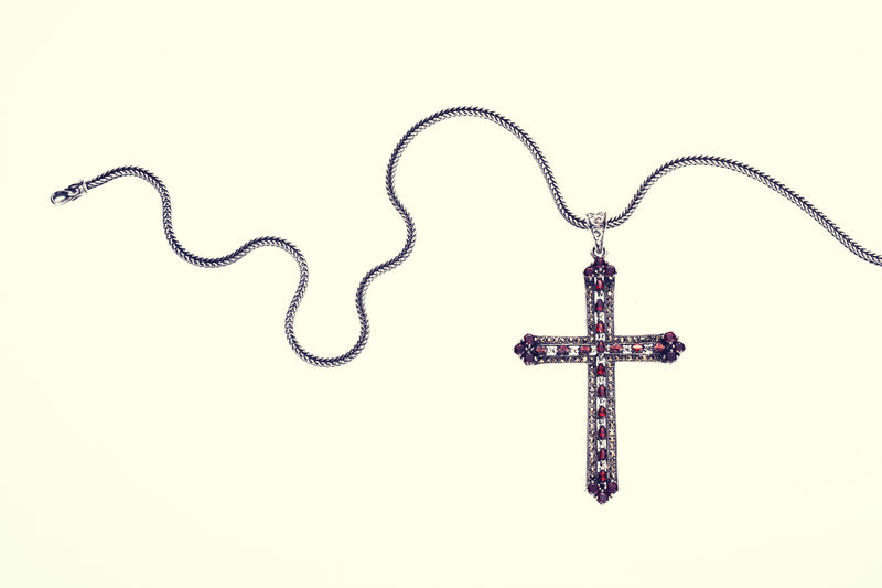 Marcasite Cross Pendant : M (Garnet)-ZOCALO.JAPAN