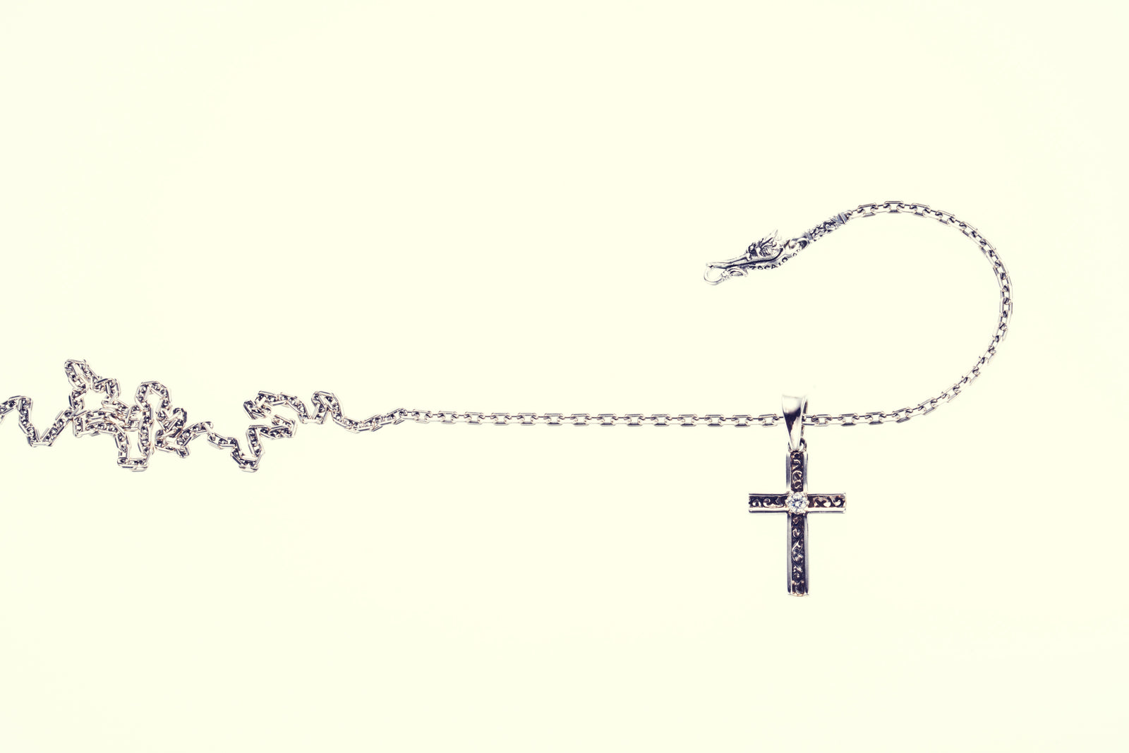 Trench Cross Pendant : S (Antique Finish)｜トレンチ・クロス