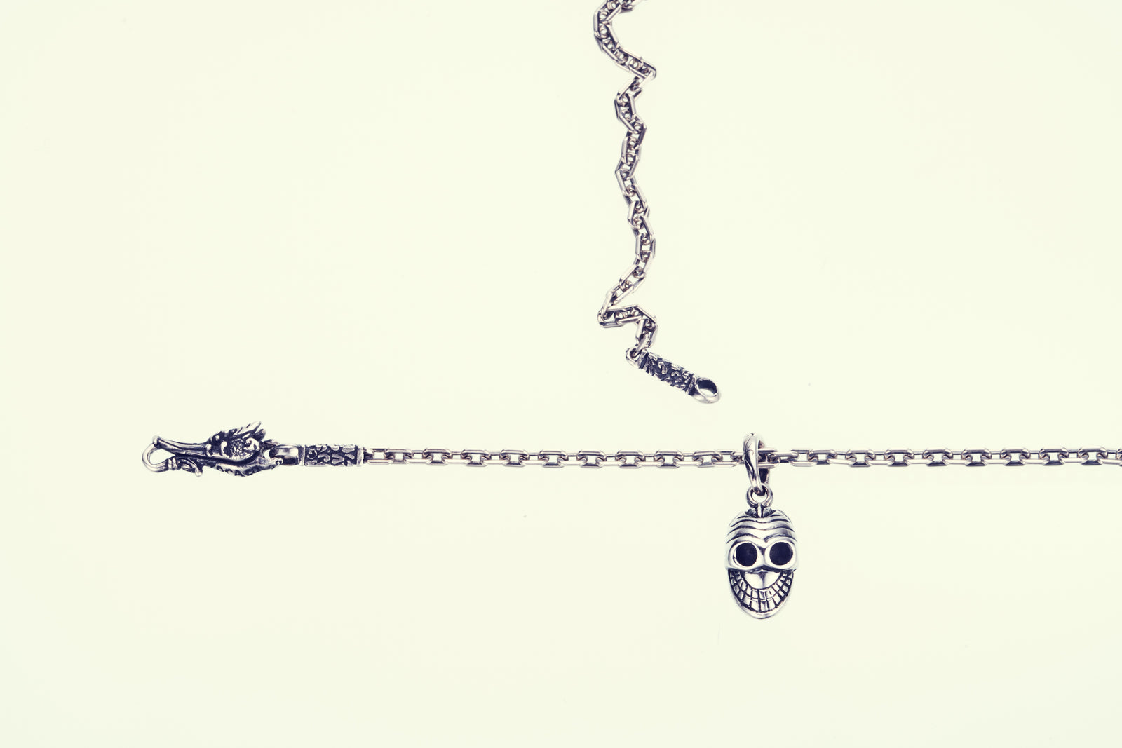 Tibetan Smile Skull Charm｜チベタン・スマイル・スカル・チャーム 