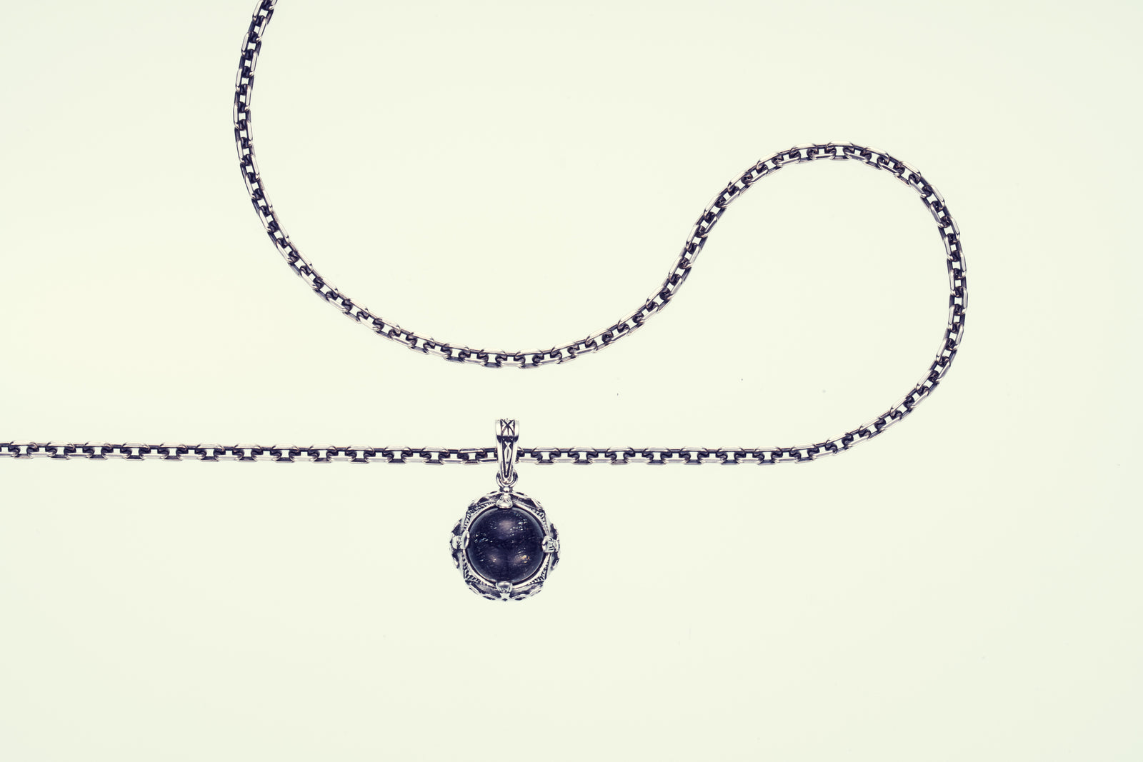 Islamic Round Pendant : L (Black Rutilated Quartz)｜イスラミック
