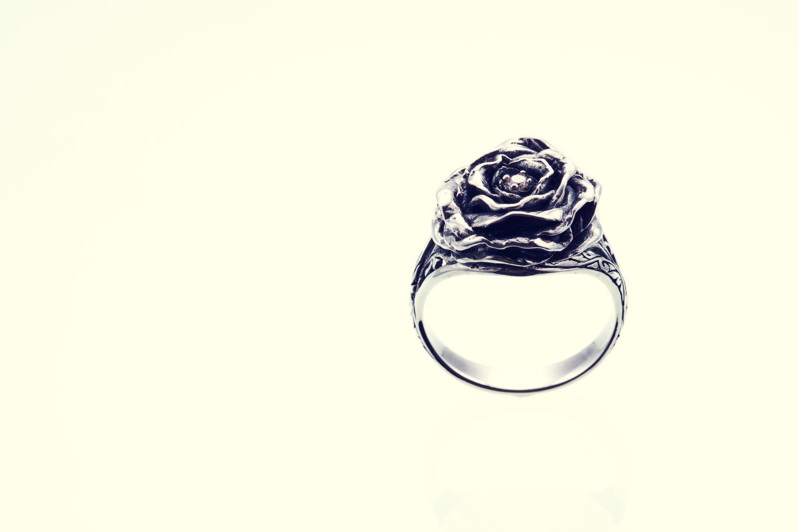 Elegant Rose Ring : L (White Diamond)｜エレガント・ローズ
