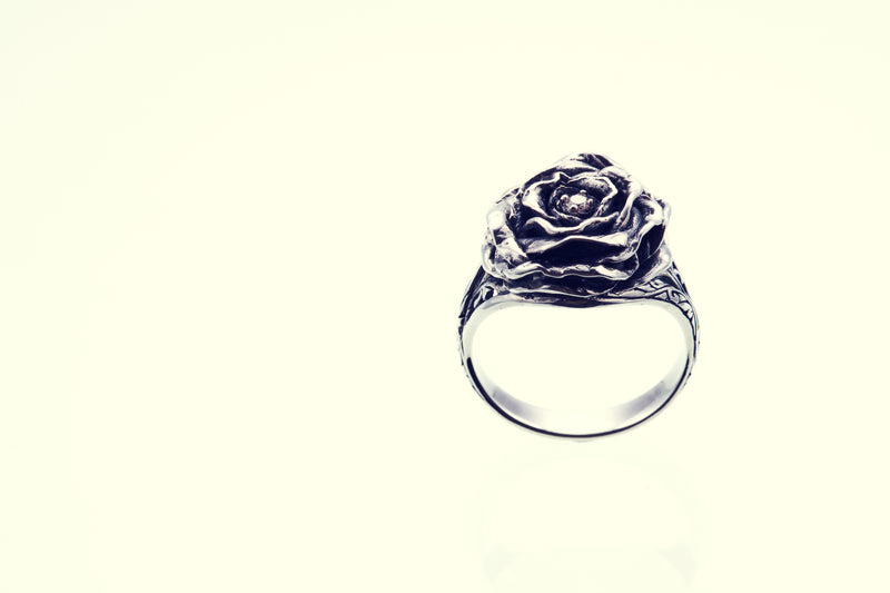 Elegant Rose Ring : L (White Diamond)-ZOCALO.JAPAN