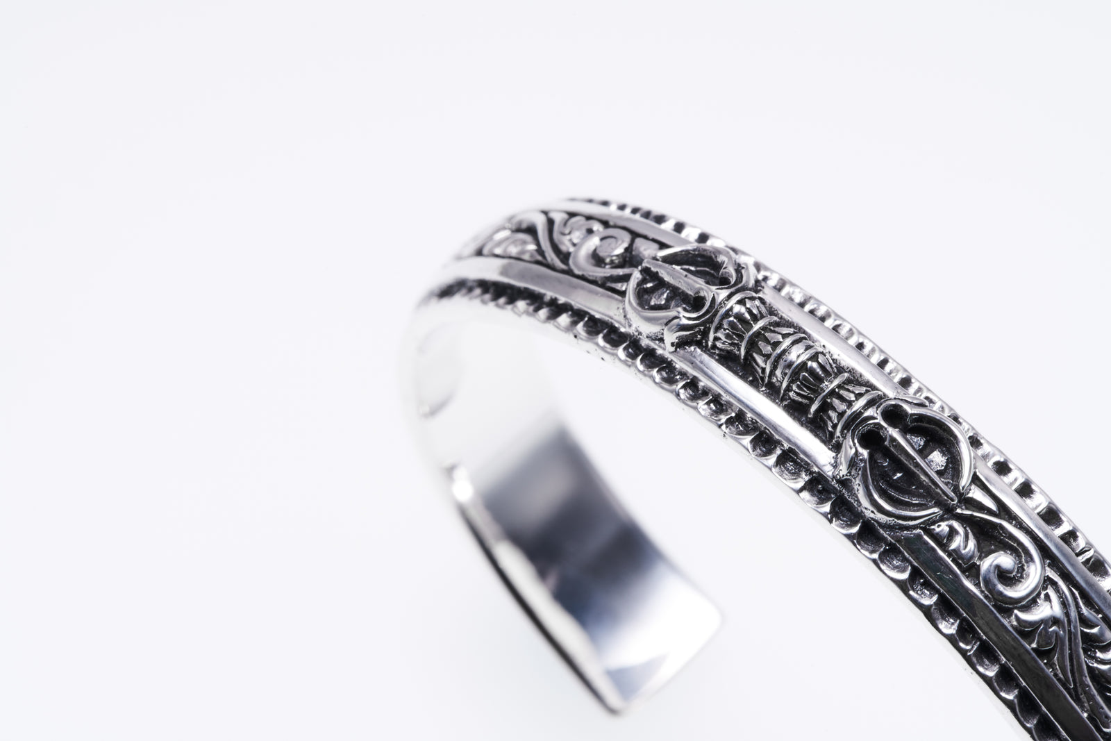 Wide Ivy Bangle (Antique Finish)|ワイド・アイビー・バングル Wide Ivy Bangle (Antique Finish)|ワイド・アイビー・バングル