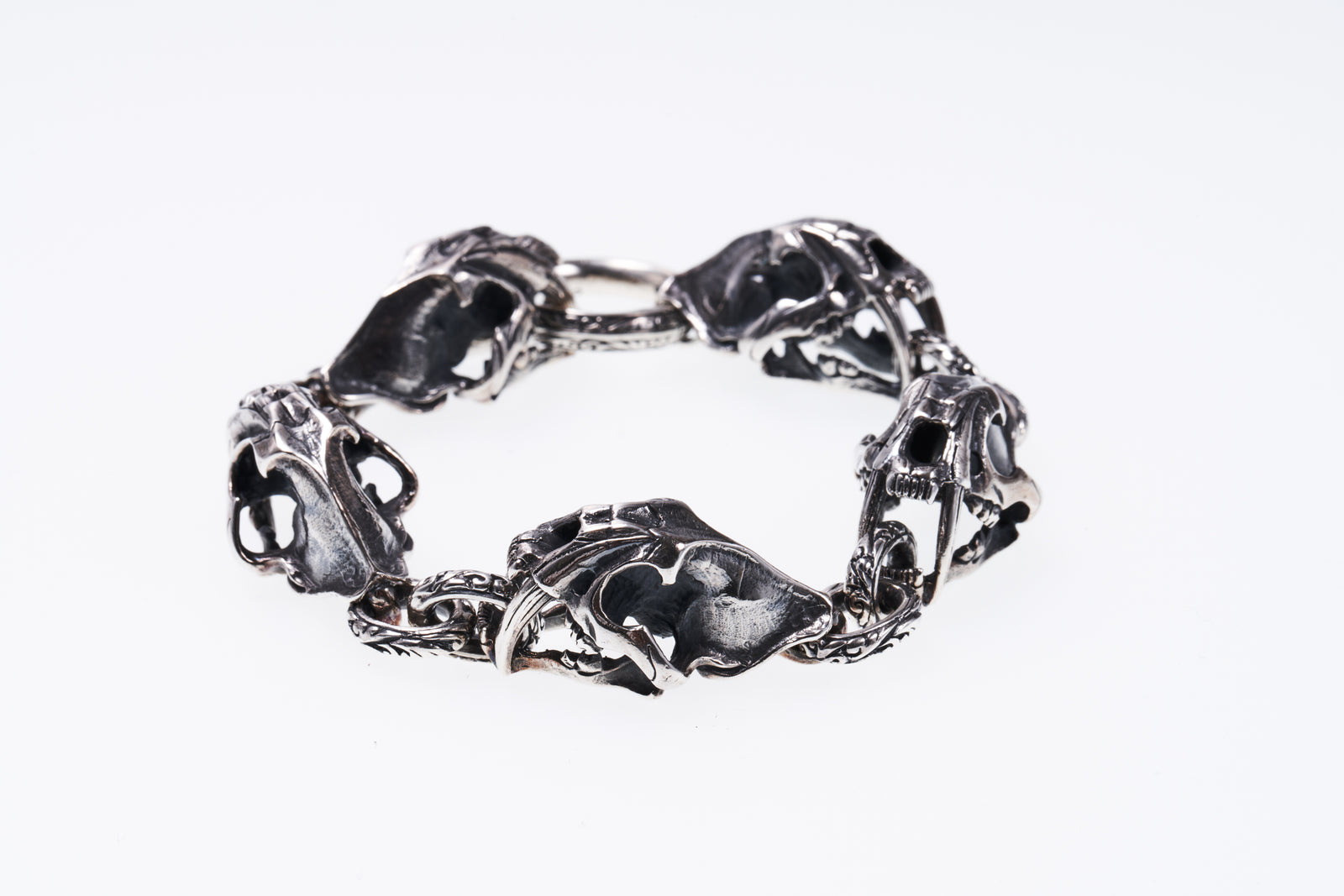 Saber Toothed Tiger Line Bracelet : (22cm)｜サーベルタイガー・ライン・ブレスレット : (22cm) –  ZOCALO JAPAN OFFICIAL WEB SITE