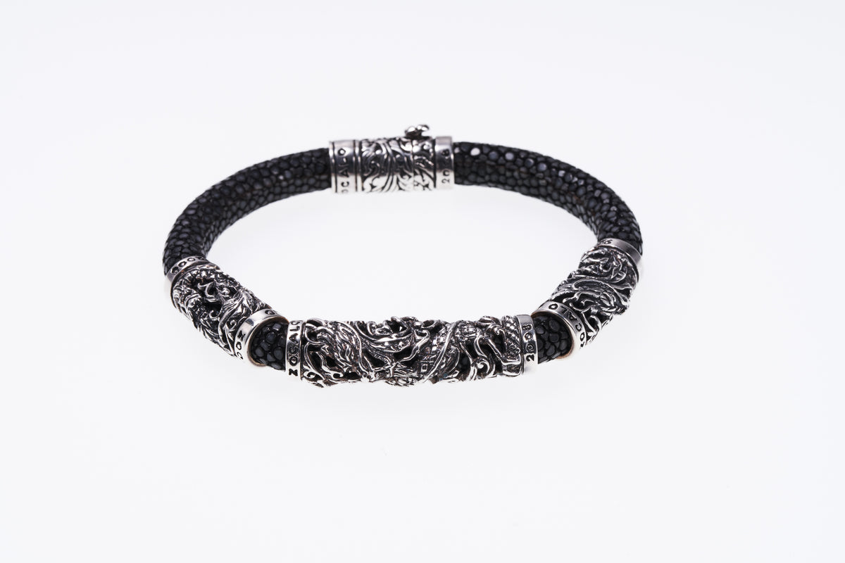 ブレスレット : Bracelet – ZOCALO JAPAN OFFICIAL WEB SITE