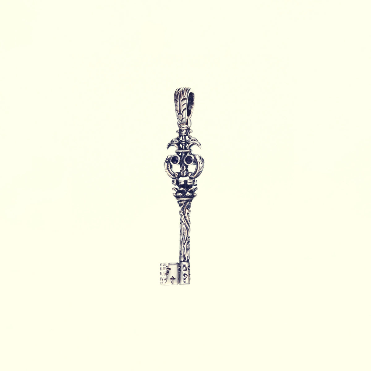 キー : Key – ZOCALO JAPAN OFFICIAL WEB SITE