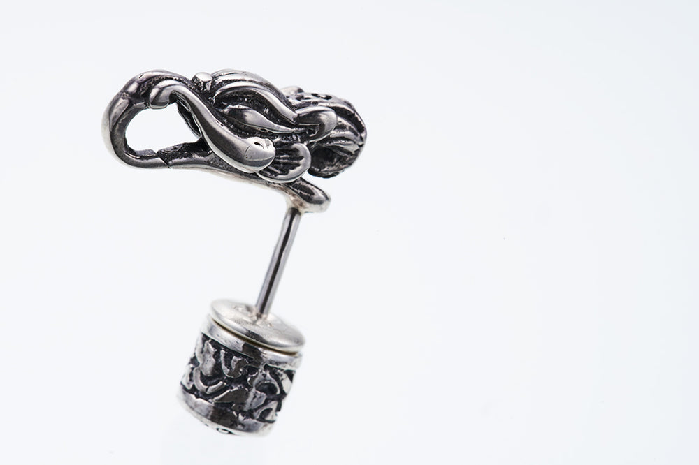 Eagle Ear Stud｜イーグル・ピアス – ZOCALO JAPAN OFFICIAL WEB