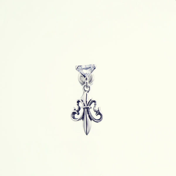 Hung Lily Stud : (White CZ)｜ハングド・リリー・ピアス