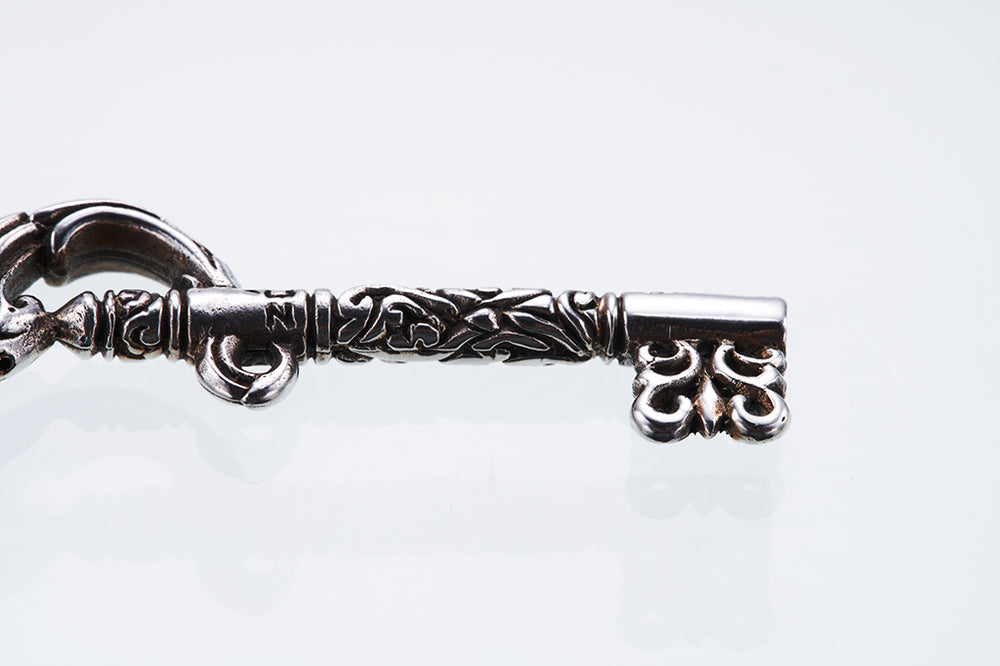 Ivy of Flame Key : (S)｜アイビー・オブ・フレーム・キー(S)・ペンダントトップ｜ – ZOCALO JAPAN OFFICIAL  WEB SITE