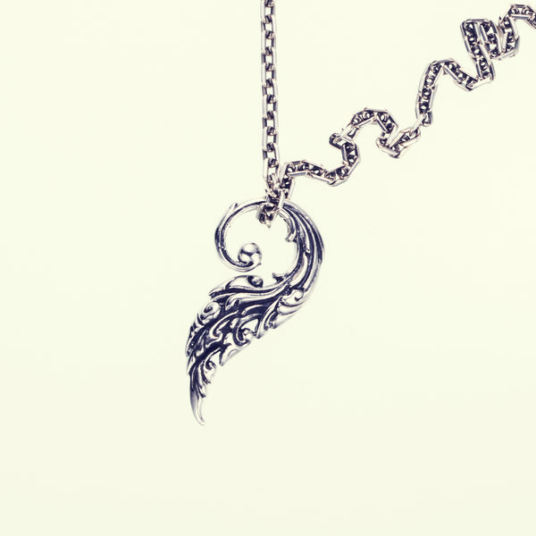 Ivy_of_Flame_L_2048_SQ_600x600