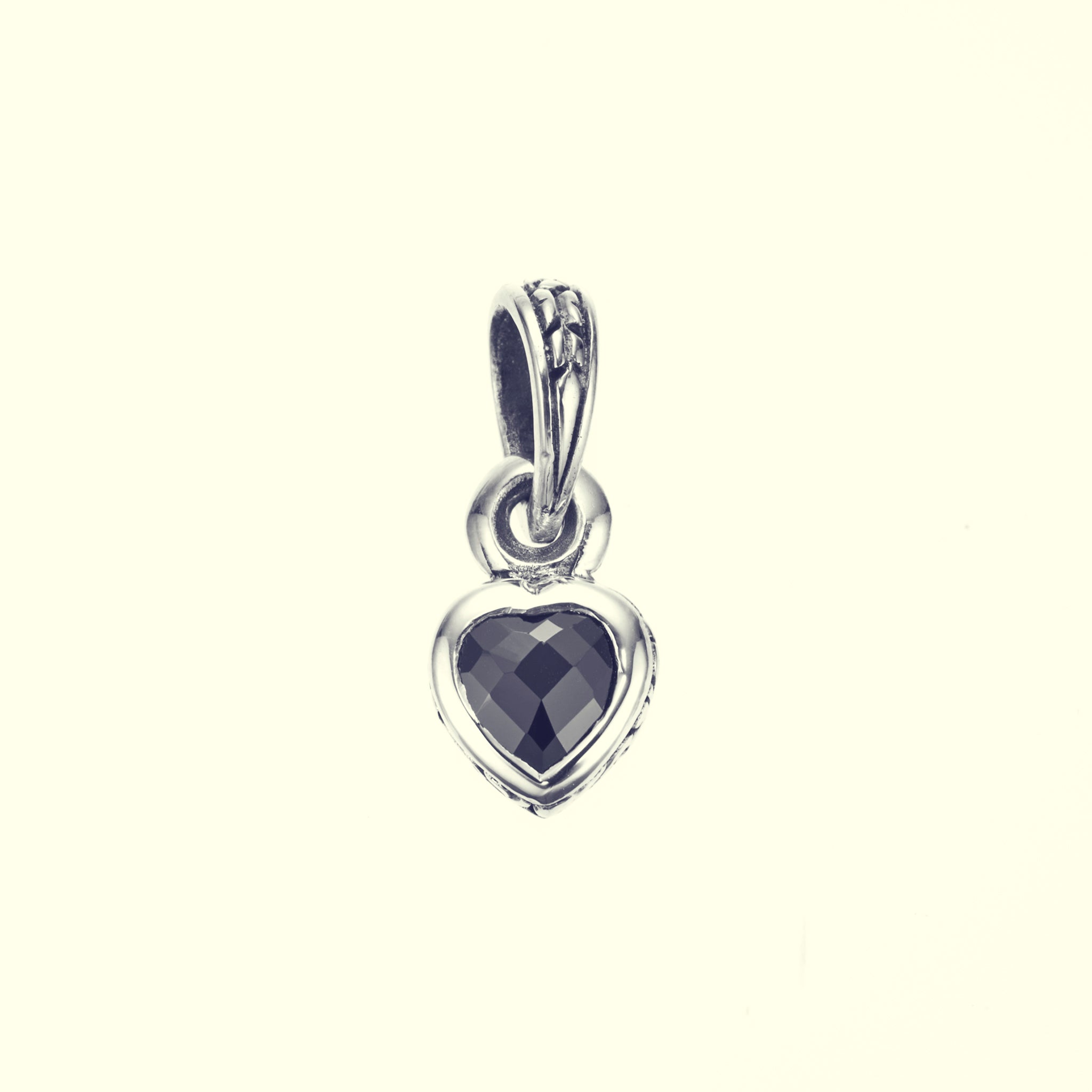 Jeweled Ivy Heart Pendant S (Black CZ)｜ジュエルド・アイビー・ハート・ペンダントップ S (ブラック
