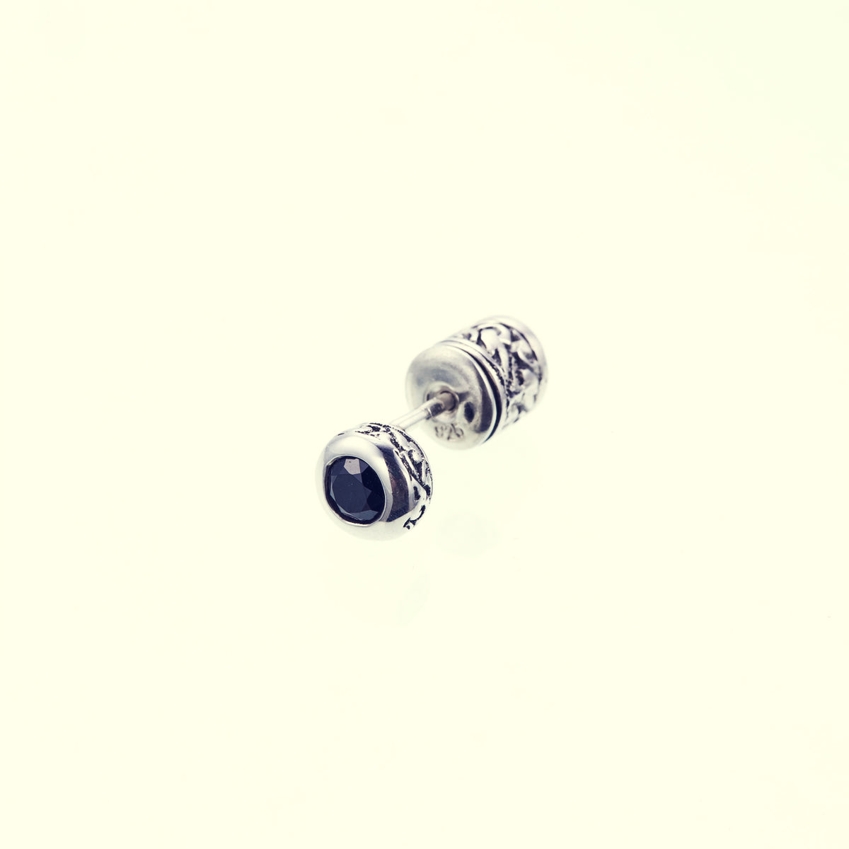 大定番ピアス：Jeweled Ivy Ear Stud – ZOCALO JAPAN OFFICIAL WEB SITE