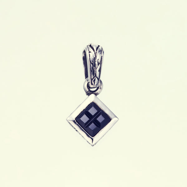 Jeweled Ivy Square Pendant : L (Black CZ)｜ジュエルド・アイビー 