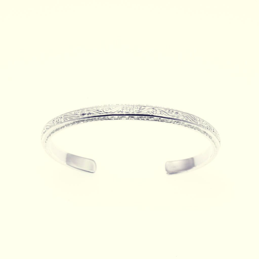 ZOCALOソカロ ナロウ・アイビー・バングル Sサイズ Narrow Ivy Bangle (S) (White Finish) – ZOCALO JAPAN OFFICIAL WEB SITE