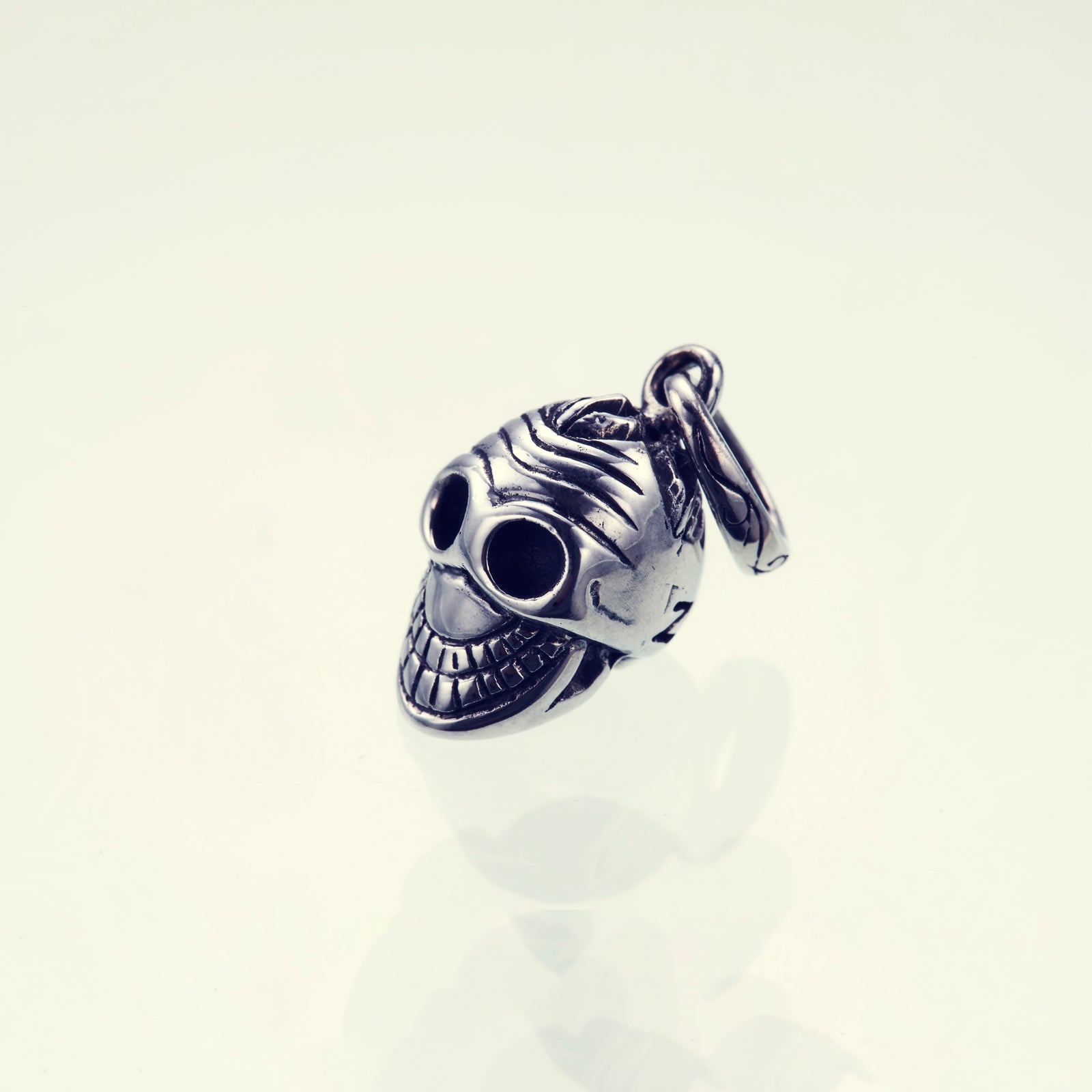 Tibetan Smile Skull Charm｜チベタン・スマイル・スカル・チャーム