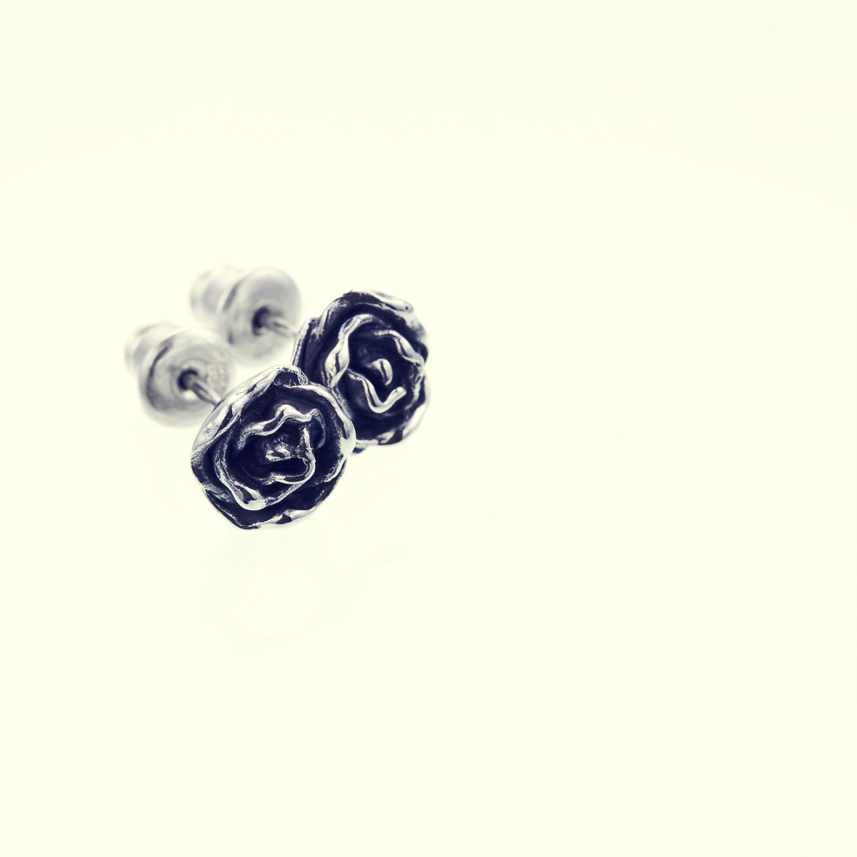 ローズ : Rose – ZOCALO JAPAN OFFICIAL WEB SITE