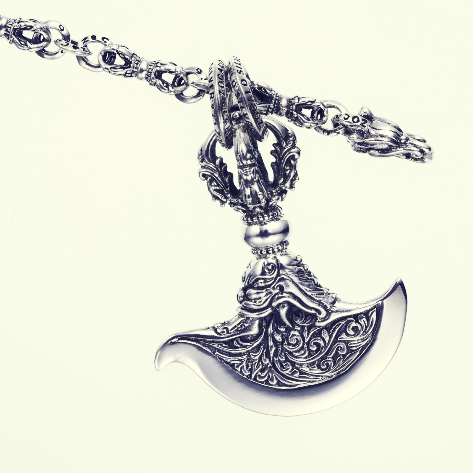 Tibetan Dragon Dorje Kartika : (L)｜チベタン・ドラゴン・ドージェ・カルティカ・ペンダントトップ (L)｜ –  ZOCALO JAPAN OFFICIAL WEB SITE