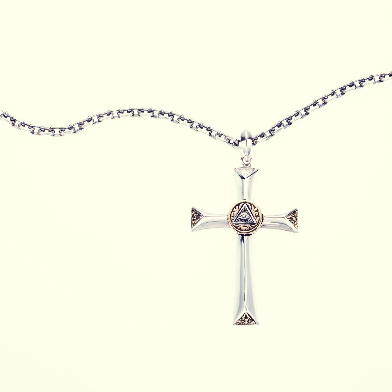 ZOCALO ソカロ｜Eye of Providence Cross (White CZ) : Necklace