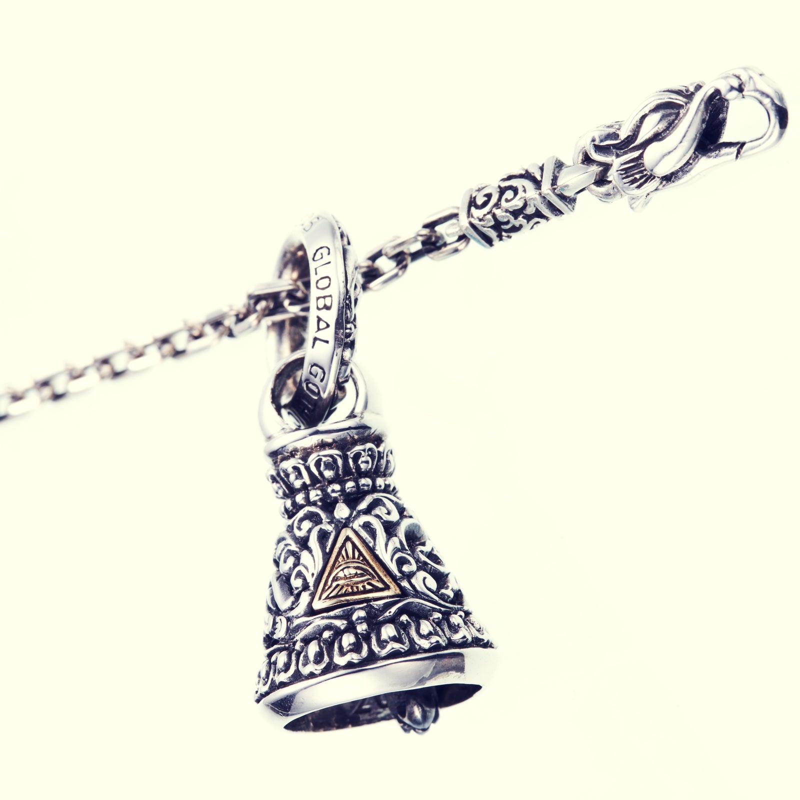 贈る結婚祝い of Eye Providence Pendant｜アイ・オブ・プロビデンス Bell アクセサリー