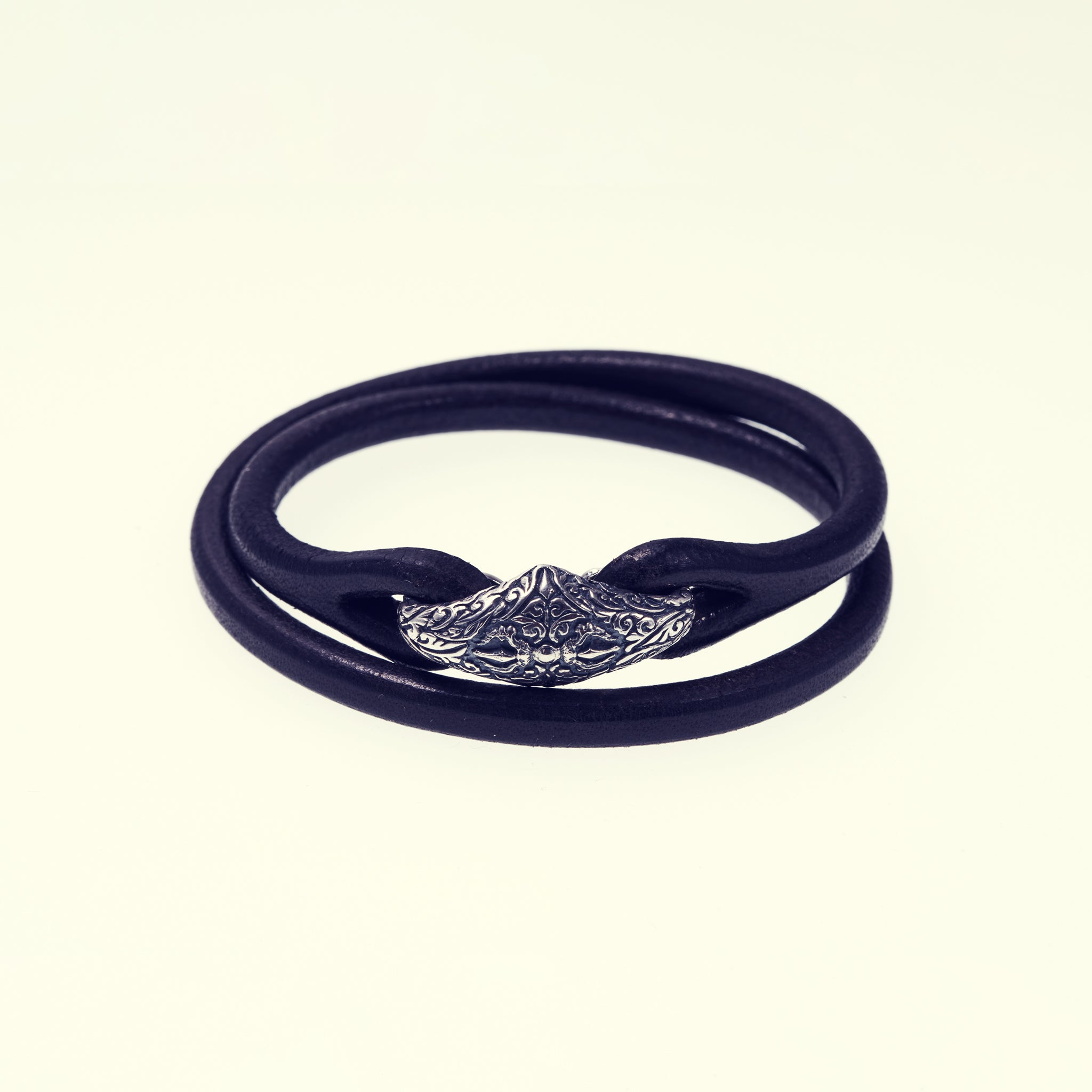 Bracelet : Dorje / Vajra – ZOCALO JAPAN OFFICIAL WEB SITE