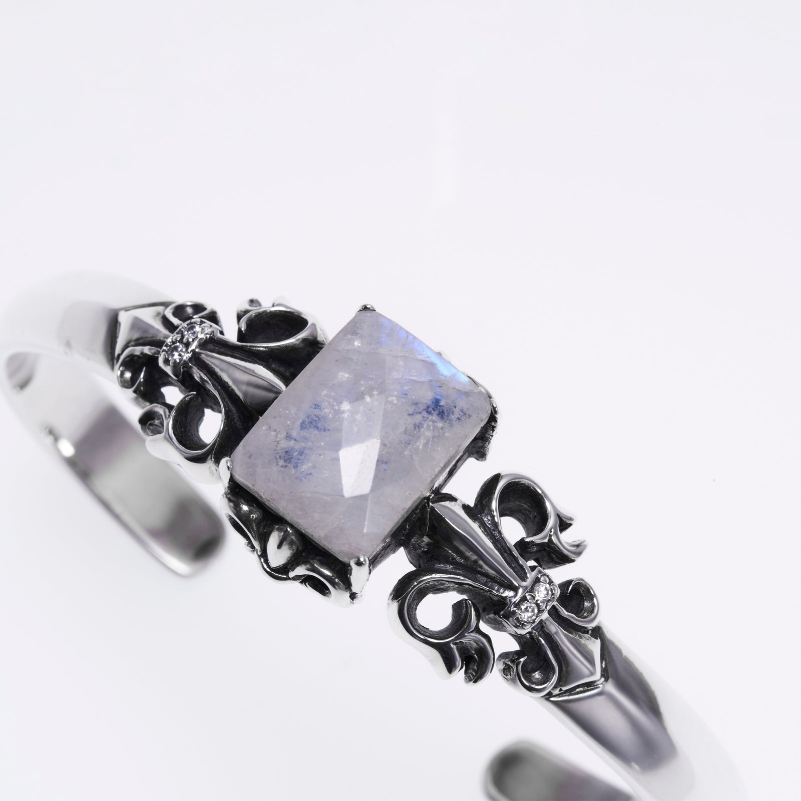 新品★ZOCALO フルールドリス・バングル　レインボームーンストーン Fleur de lis Bangle : Rainbow Moonstone｜フルール ド リス バングル