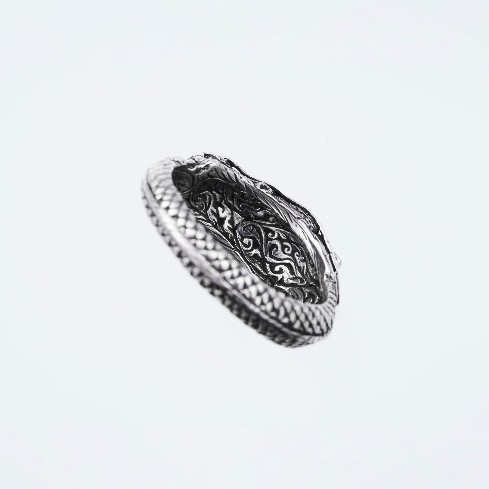 Ouroboros Dragon Ring (S)｜ウロボロス・ドラゴン・リング（S