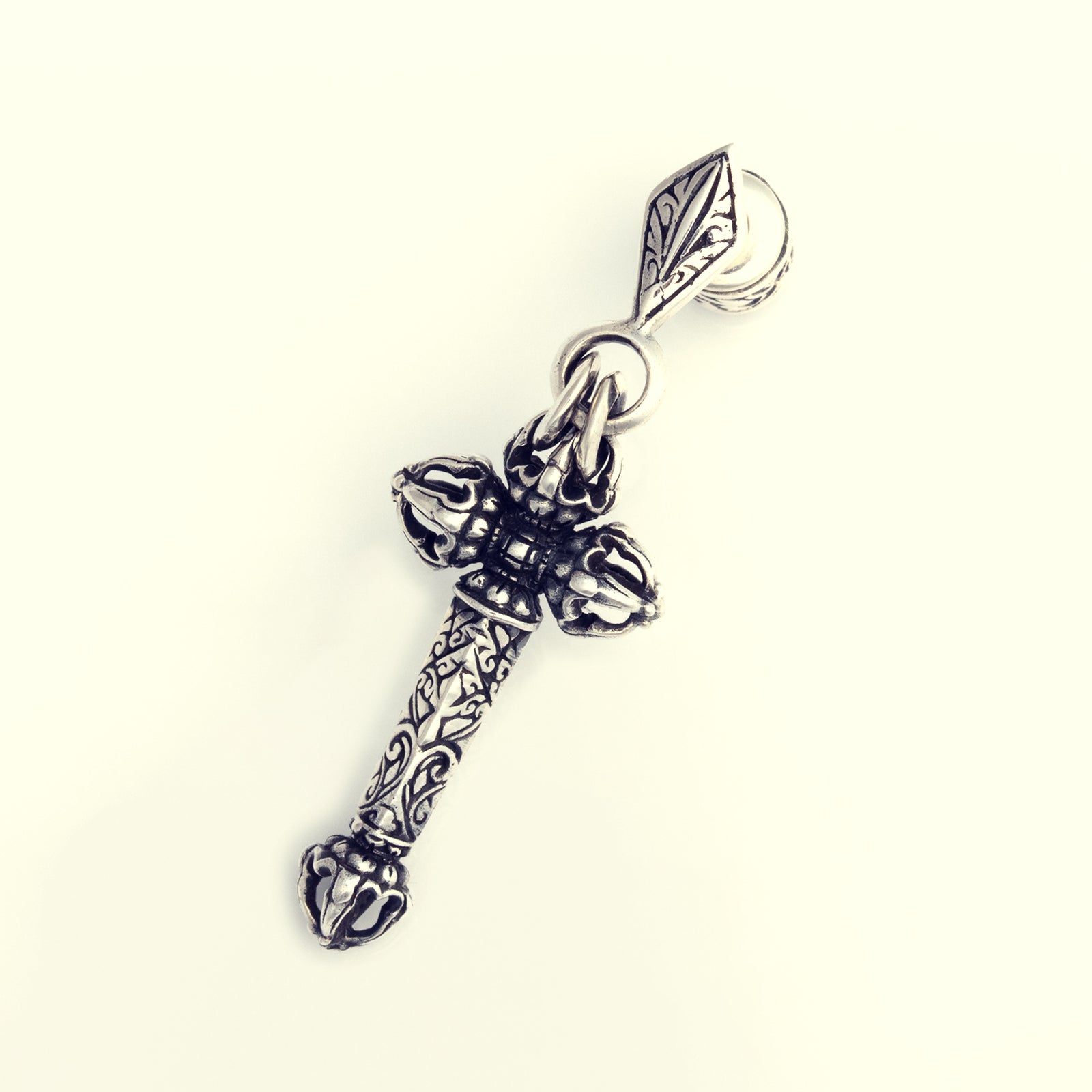 美品　ソカロ　クラウン・ドージェ・クロス・ピアス Crown Dorje Cross Stud｜クラウン・ドージェ・クロス・ピアス