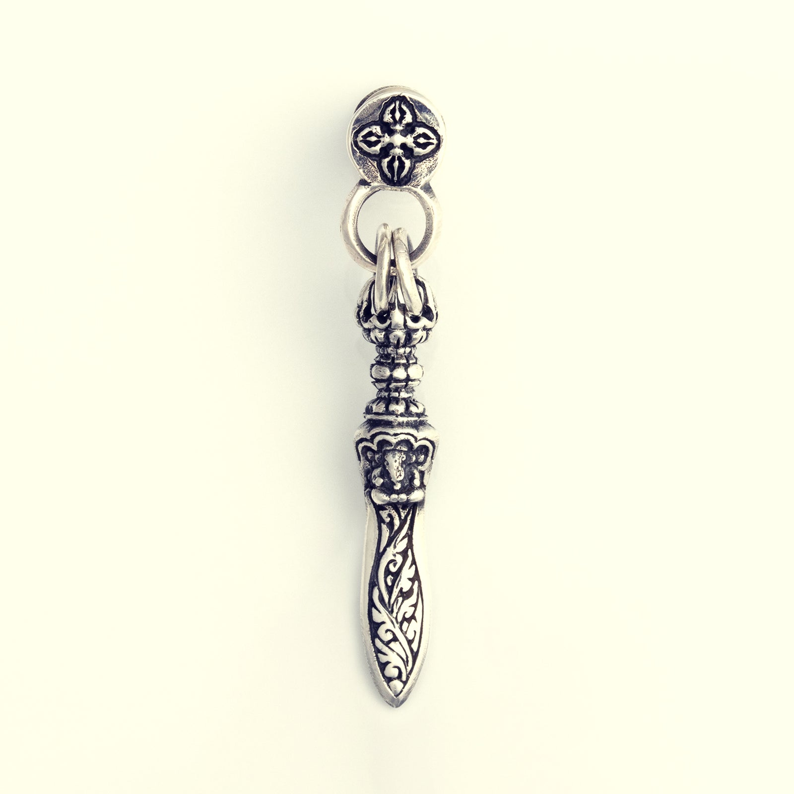 【メール便送料無料対応可】 SQ2048_0000s_0000_crown_dorje_ アクセサリー