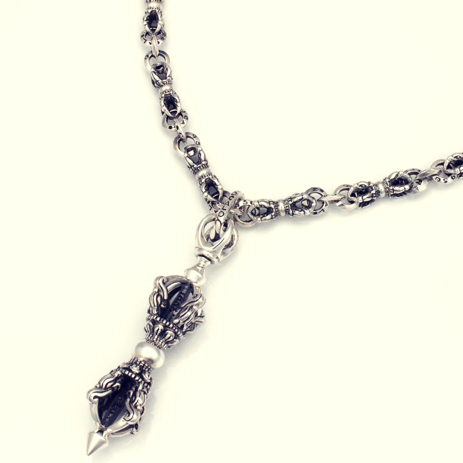 アクセサリー TOGO 自分の香りとドライブする時代到来！出来る男のカーデュフューザー