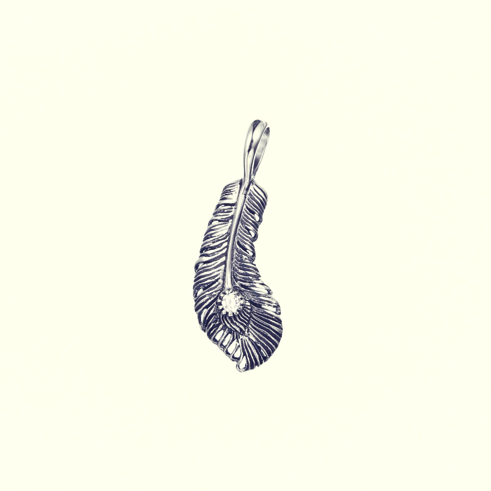 フェザーデザインチャーム໒꒱✨J. Phoenix Tail Feather Charm : (White CZ)｜フェニックス