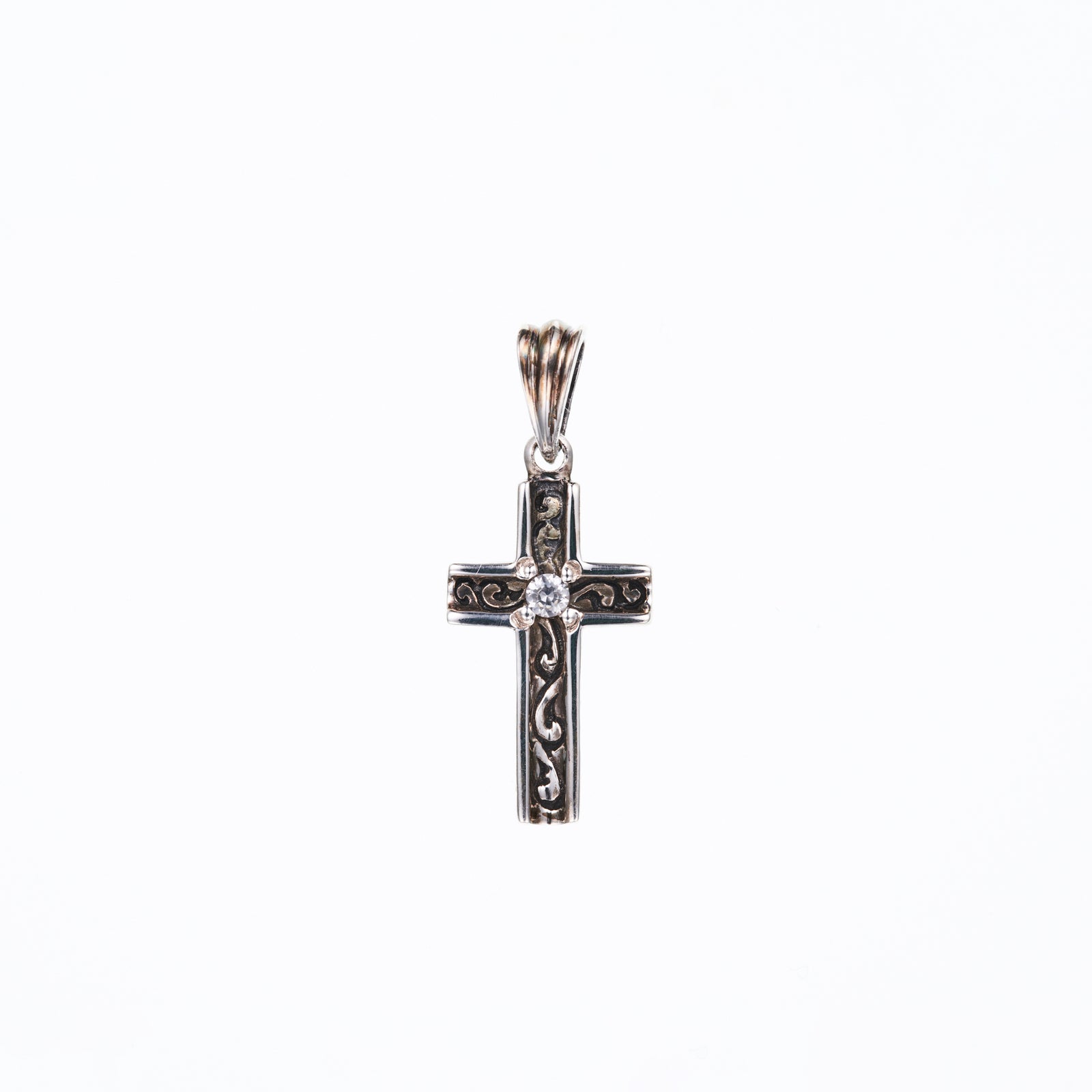 Trench Cross Charm : (White CZ)｜トレンチ・クロス・チャーム