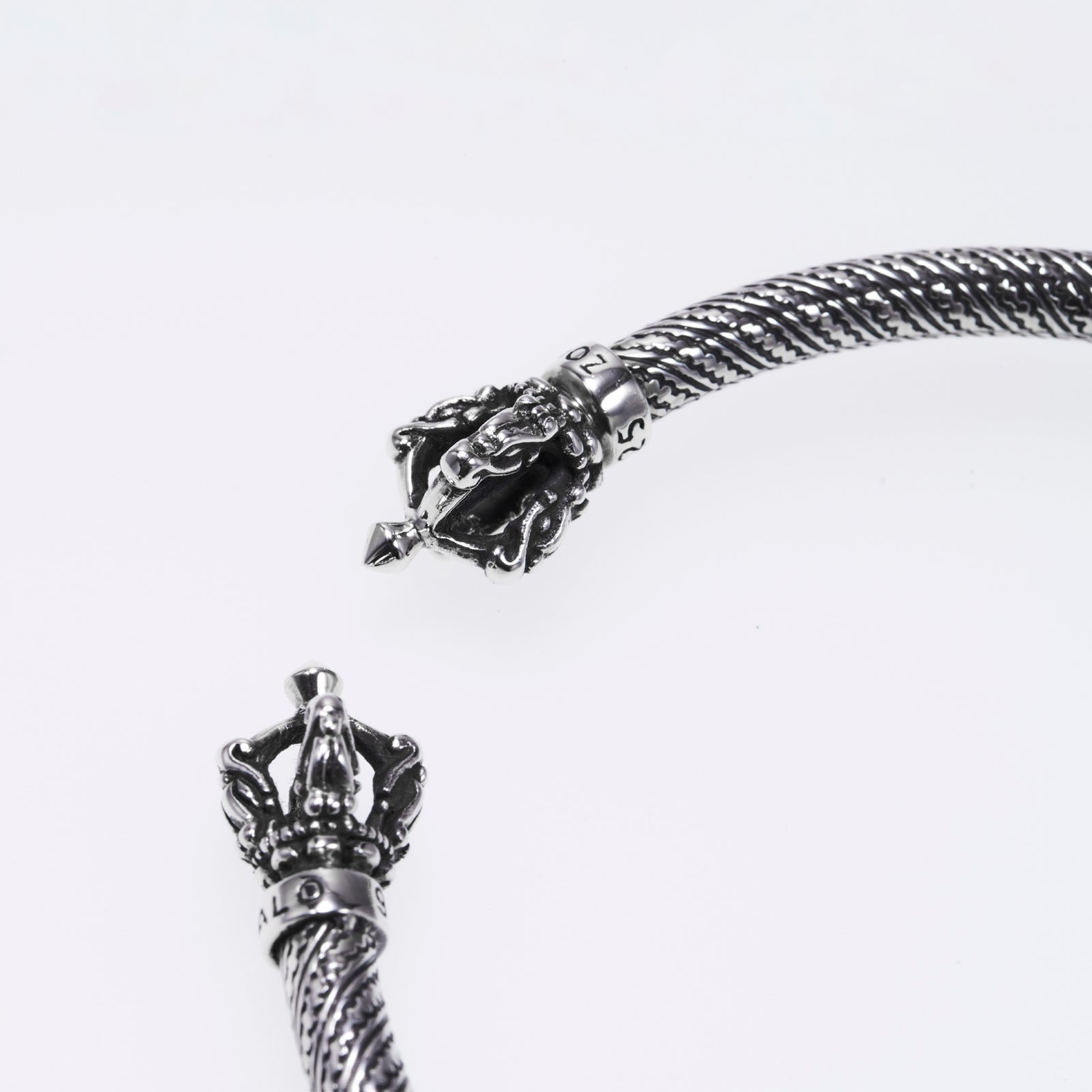 Dorje Twist Bangle : (L)｜ドージェ・ツイスト・バングル : (L