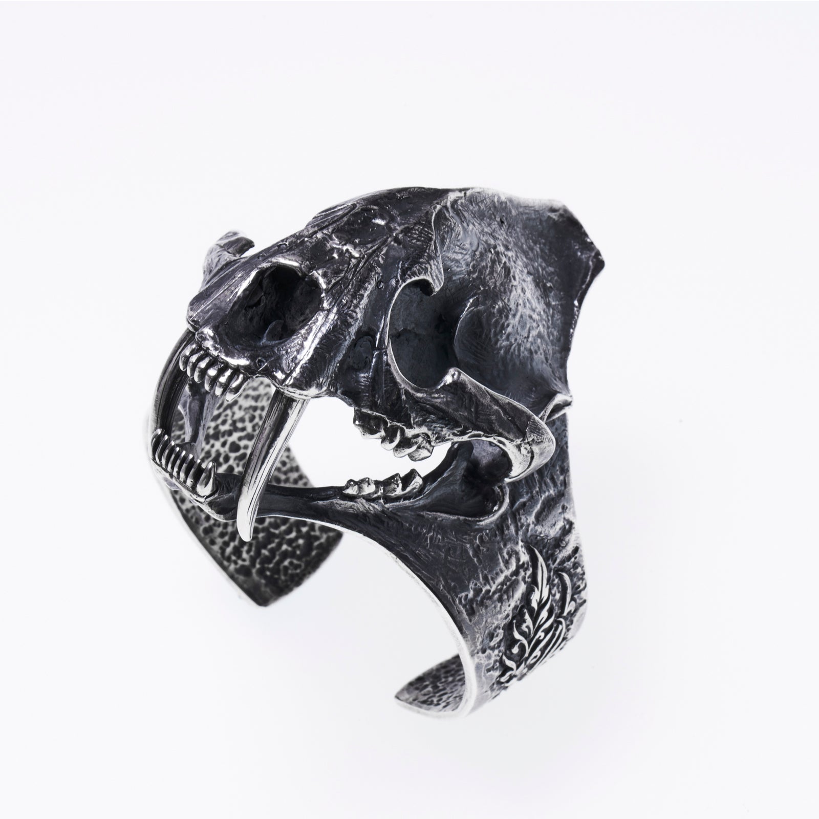 Saber Toothed Tiger Facing Bracelet : L (22cm)｜サーベル