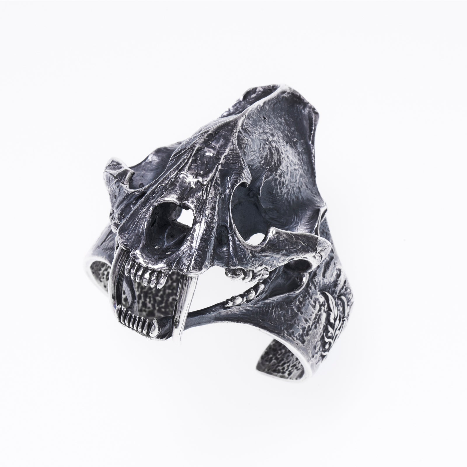 SABER TOOTHED TIGER BANGLE | Saber Tiger Bangle – ZOCALO SABER TOOTHED TIGER BANGLE | Saber Tiger Bangle – ZOCALO