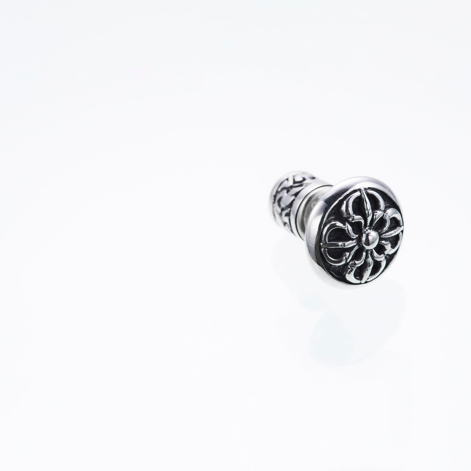 Double Dorje Ball Ear Stud｜ダブル・ドージェ・ボール・ピアス