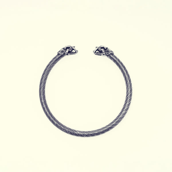 Saber Toothed Tiger Twist Bangle (S)｜サーベルタイガー