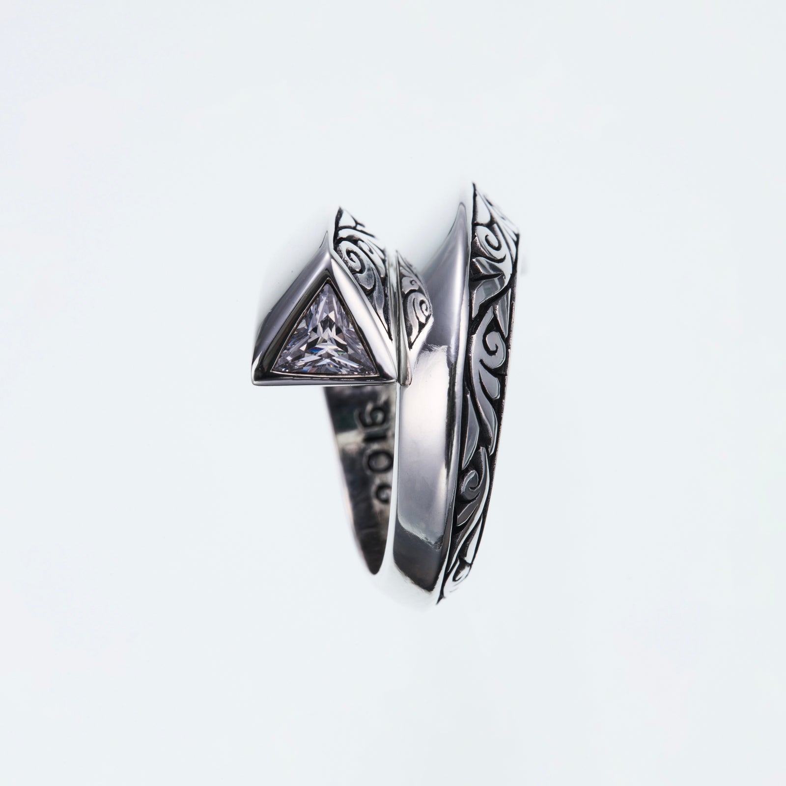 Eye of Providence Spiral Ring｜アイ・オブ・プロビデンス