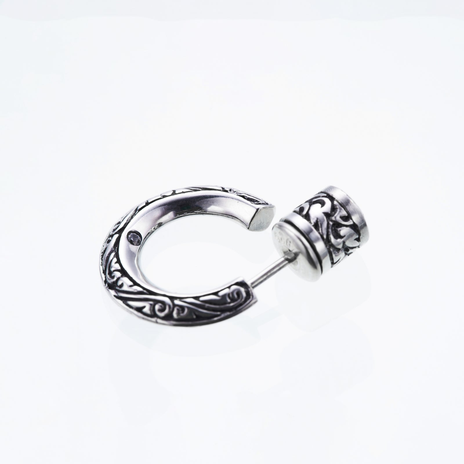 希少ZOCALO アイビーラウンドピアス K10 廃盤 片耳 Ivy Ring Stud : (White CZ)｜アイビー・リング・ピアス（ホワイトCZ